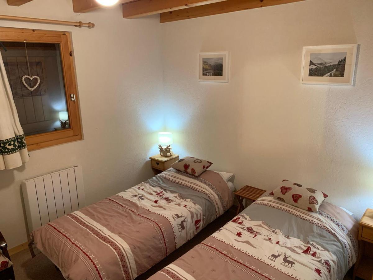 Chalet Proche Morzine Et Lac Leman Wifi Offert Le Biot Kültér fotó